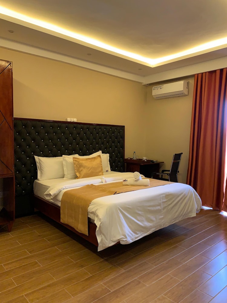 sky kenako hotel