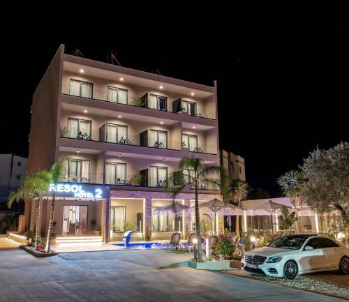 resol hotel 2