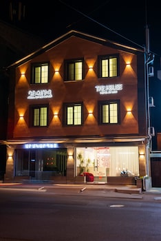 The House Hotel Yerevan,,3 star