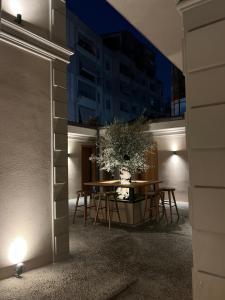 faces and places boutique hotel
