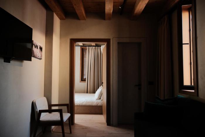 faces and places boutique hotel