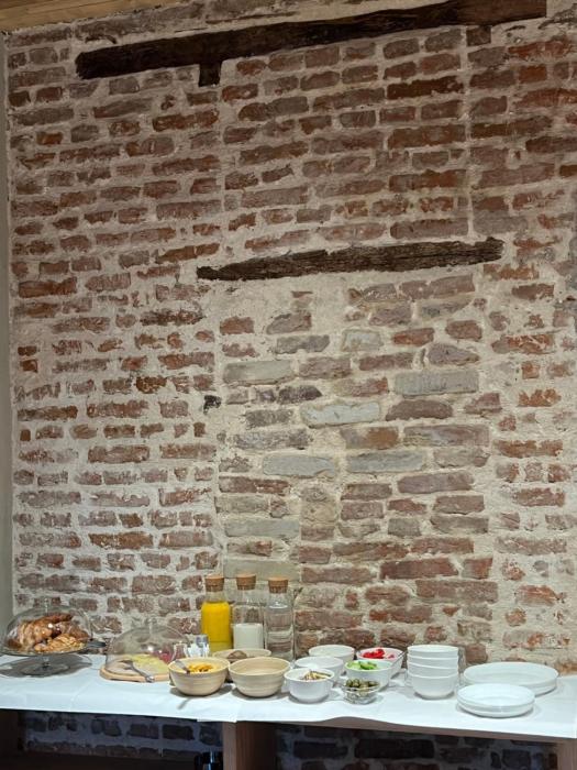 faces and places boutique hotel