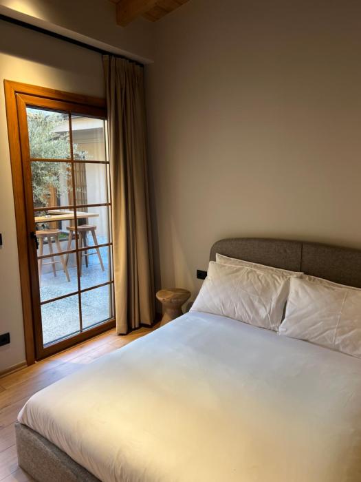 faces and places boutique hotel