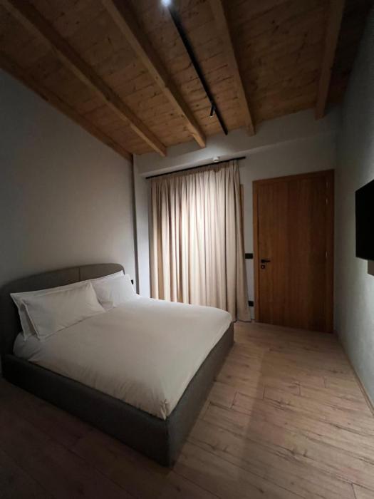 faces and places boutique hotel