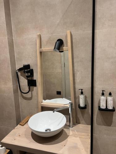 faces and places boutique hotel