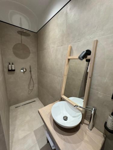 faces and places boutique hotel