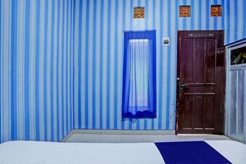 spot on 92673 gang songo syariah homestaynearwisata osing