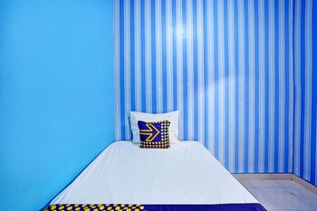spot on 92673 gang songo syariah homestaynearwisata osing