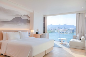 homm marina sokcho part of banyan group