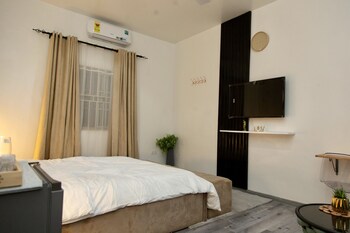 brymac hotel