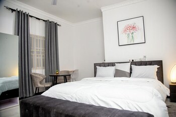 brymac hotel