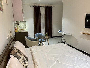brymac hotel