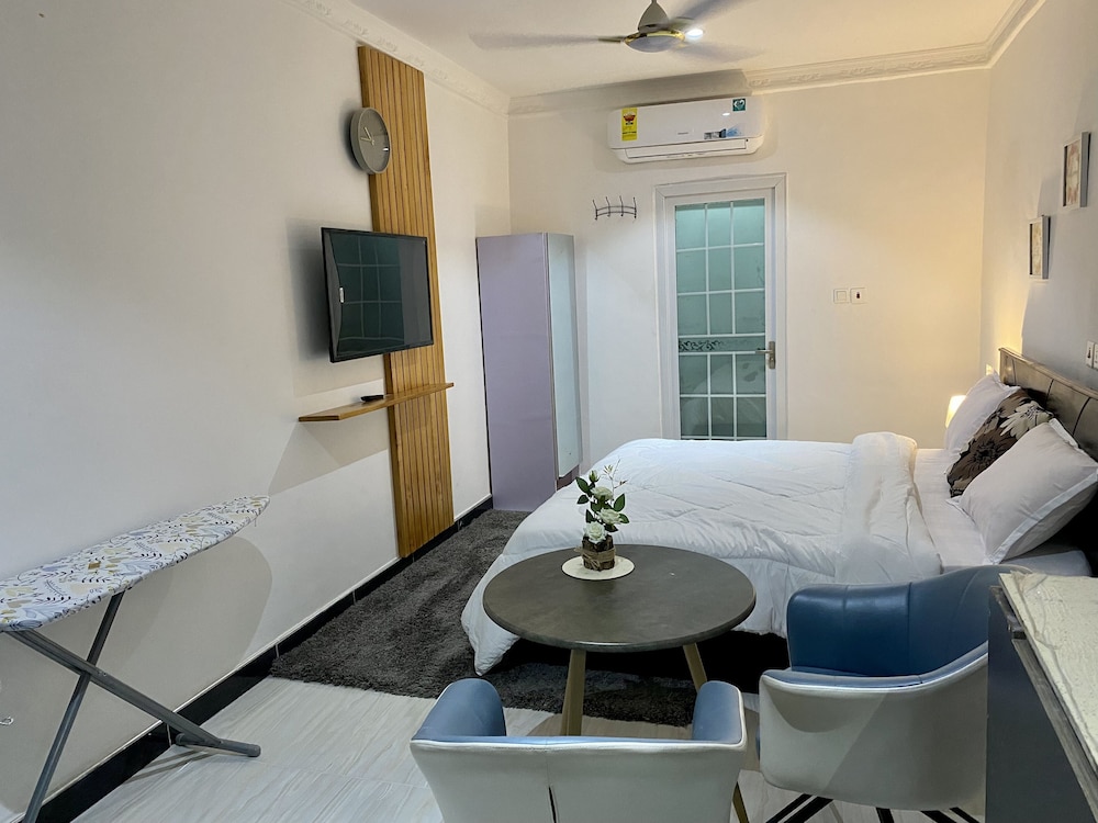 brymac hotel
