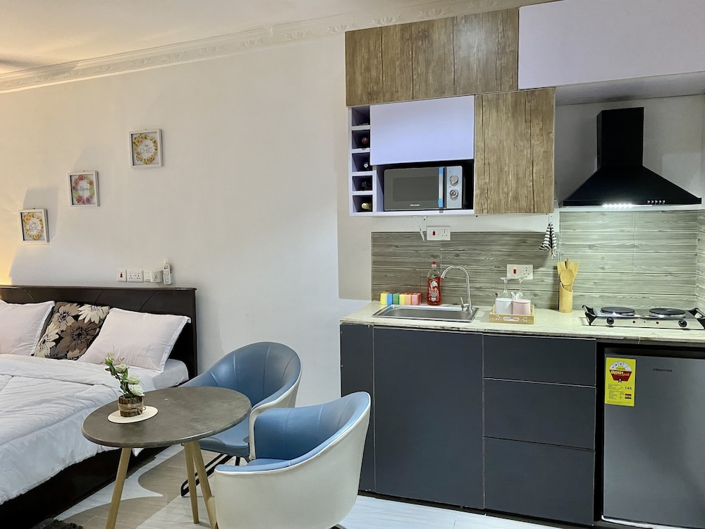 brymac hotel