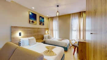 kingdom luxury hotel