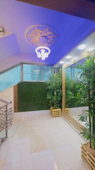 hotel blue sky mirpur