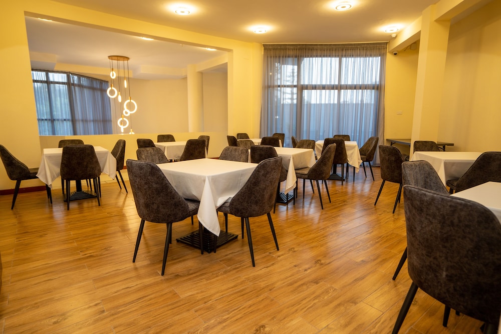 hagere apartment hotel