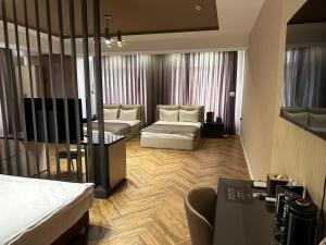 five hotel