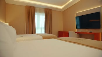 ht hotel deluxe resort and spa