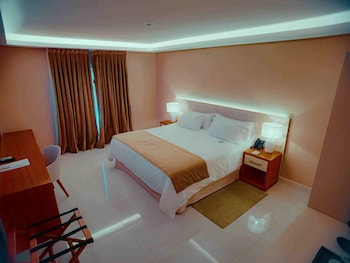 ht hotel deluxe resort and spa