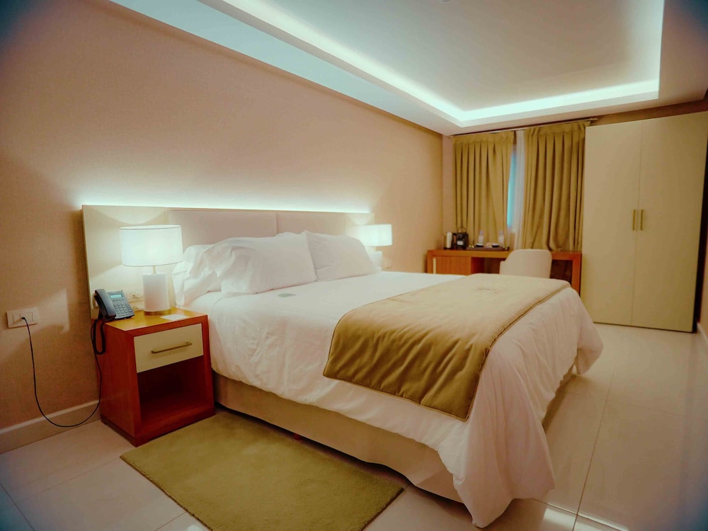 ht hotel deluxe resort and spa