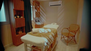 ht hotel deluxe resort and spa
