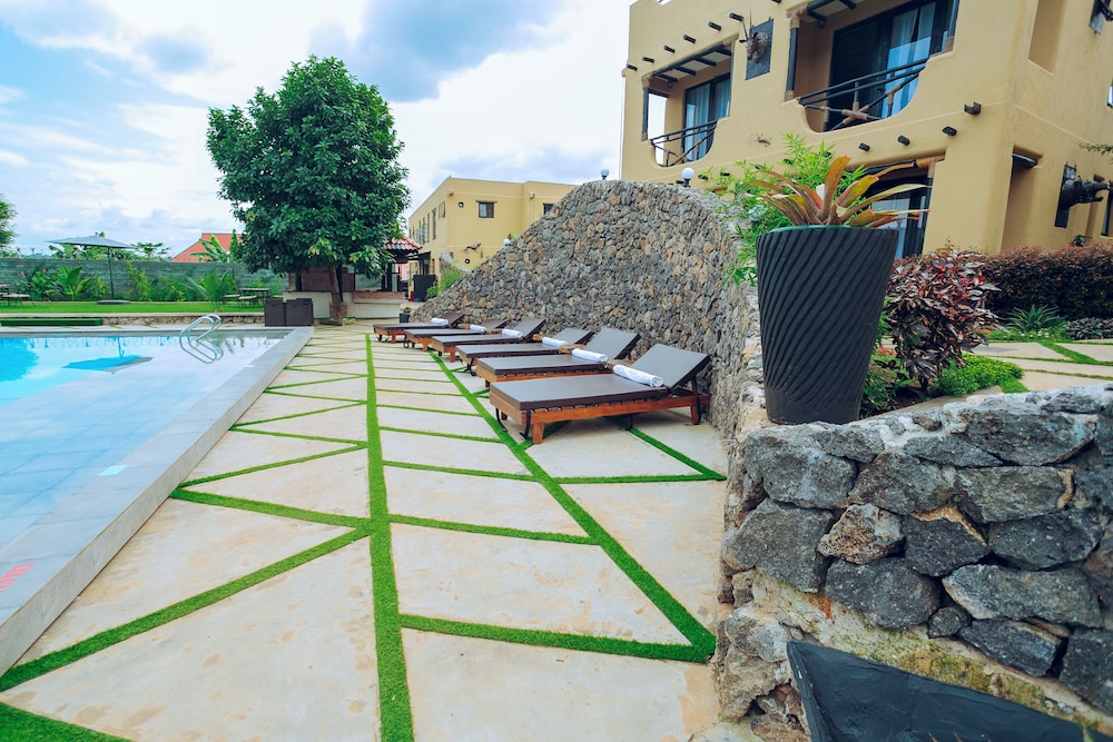 the maridadi hotel
