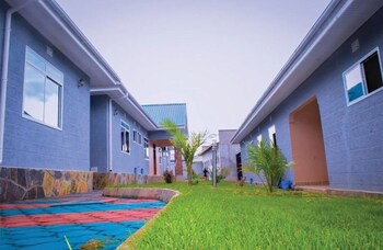 briston hotel serengeti