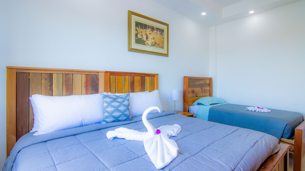 tropical palace hotel