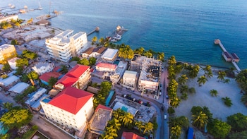 tropical palace hotel