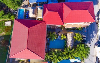 tropical palace hotel