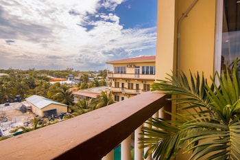 tropical palace hotel