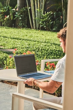 hotel perla de la playa
