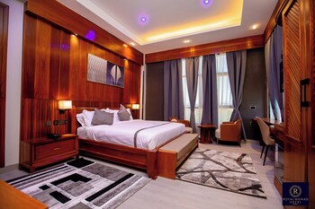 royal mgwasi hotel