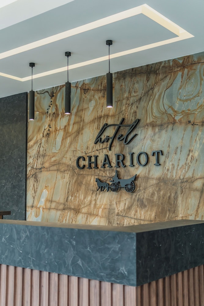 hotel chariot