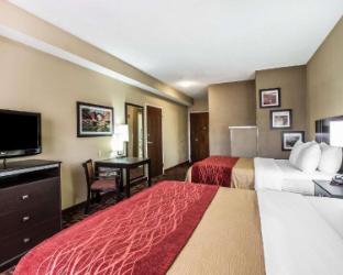 comfort inn and suites page at lake powell