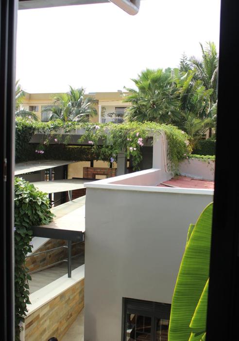 the little hill boutique hotel