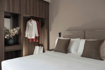 bolina suite hotel