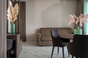 bolina suite hotel
