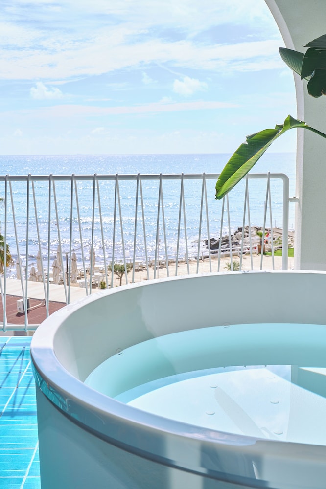 calea boutique hotel