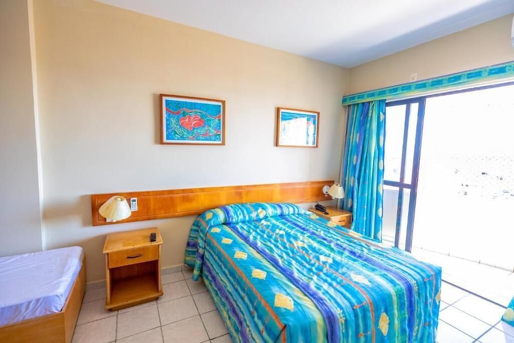 forte dos reis magos apart hotel