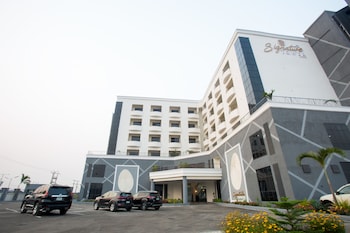 de signature tower hotels and suites