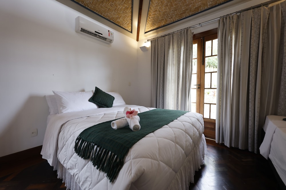 cliffside boutique hotel