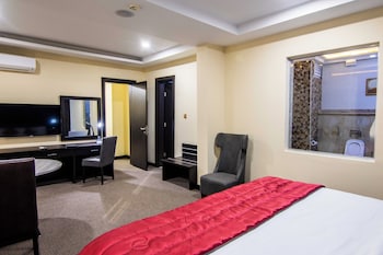 bon hotel octagon