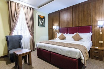 bon hotel octagon