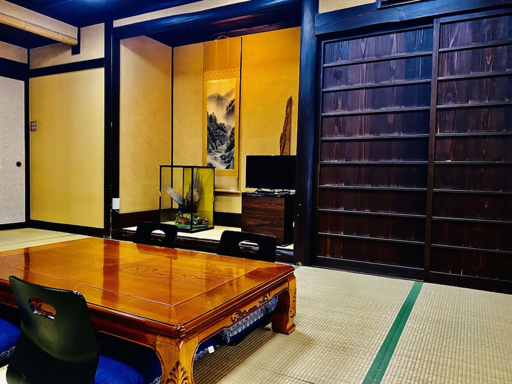 japanese inn hotel matsukiso