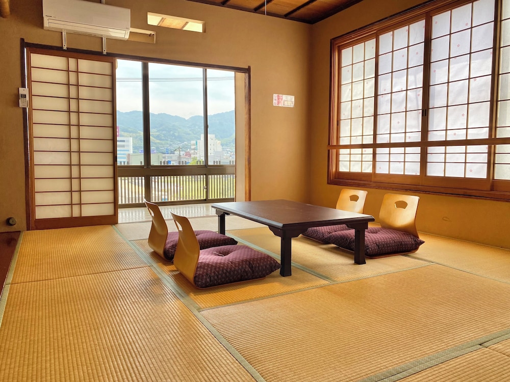 japanese inn hotel matsukiso