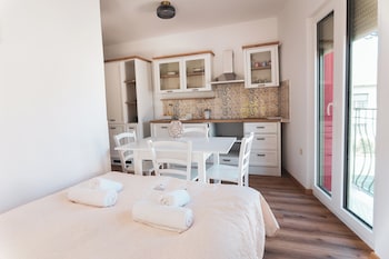 apart hotel asteria