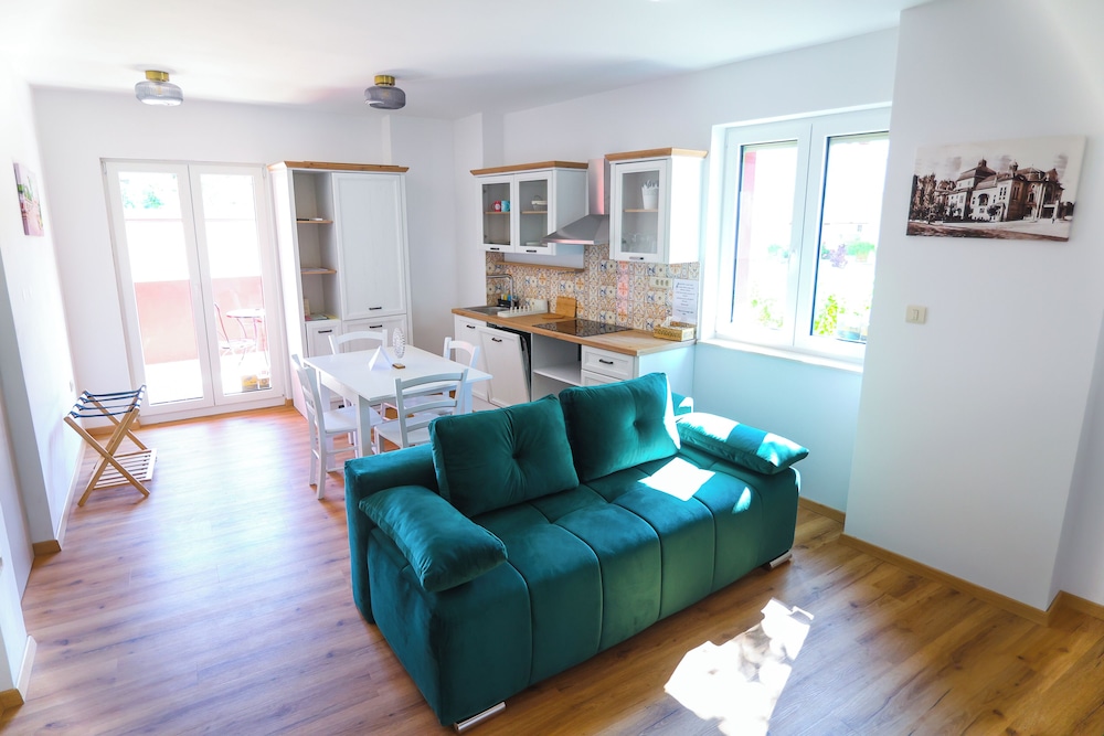 apart hotel asteria