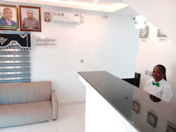 ficon hotel and suites